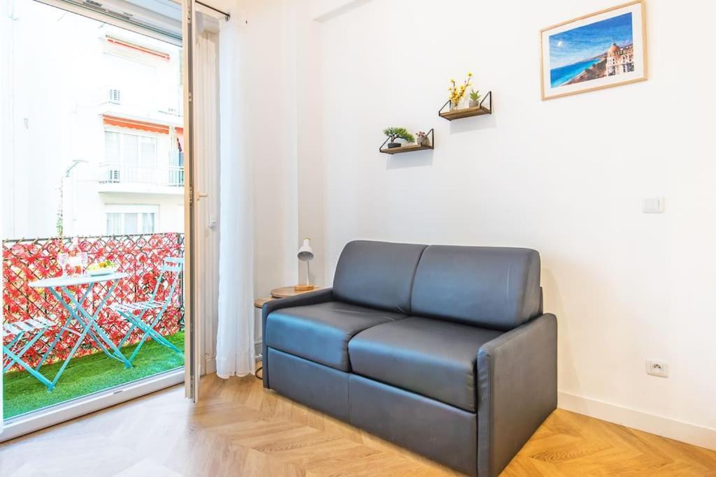 Apartment - - Superbe Avec Balcon - Centre - - Nice